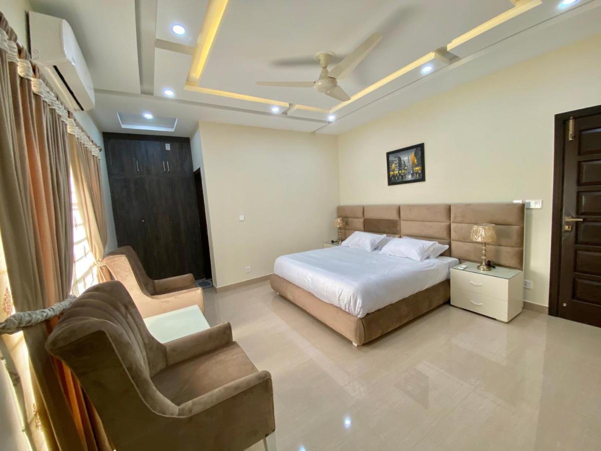Continental Boutique House Bed & Breakfast Islamabad Exterior photo