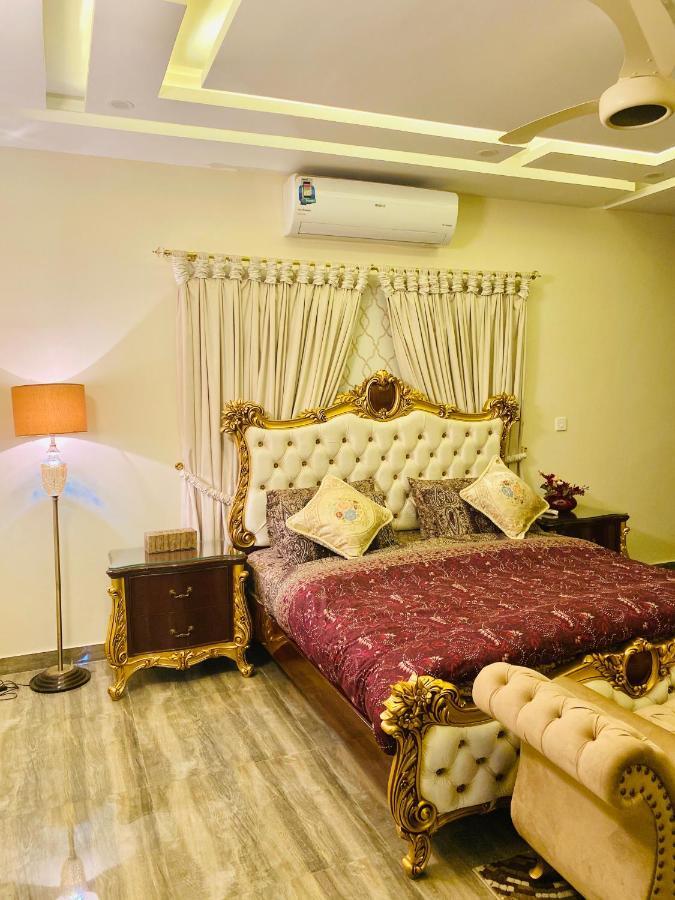 Continental Boutique House Bed & Breakfast Islamabad Exterior photo