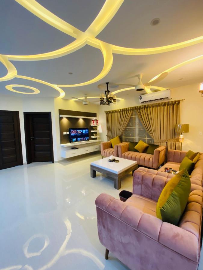 Continental Boutique House Bed & Breakfast Islamabad Exterior photo